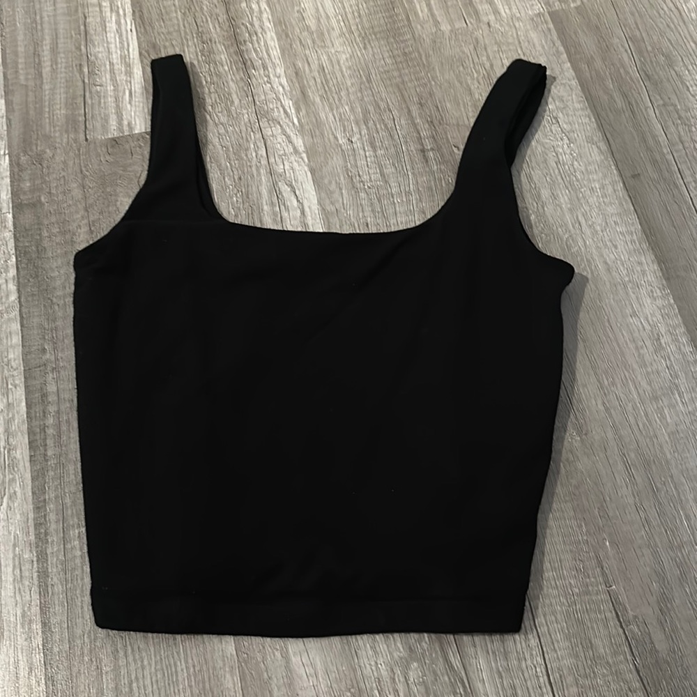 Gap cropped tank top